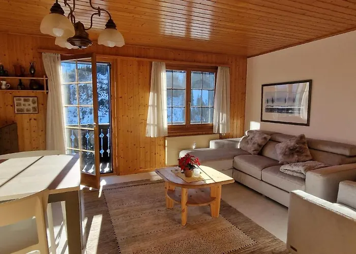 Dahlia 5 * Champoussin